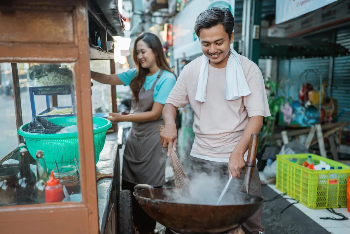 12 Cara Mengembangkan Usaha Kecil Menjadi Besar & Berkembang